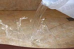 原阳漏水维修 免砸砖防水材料该如何施工